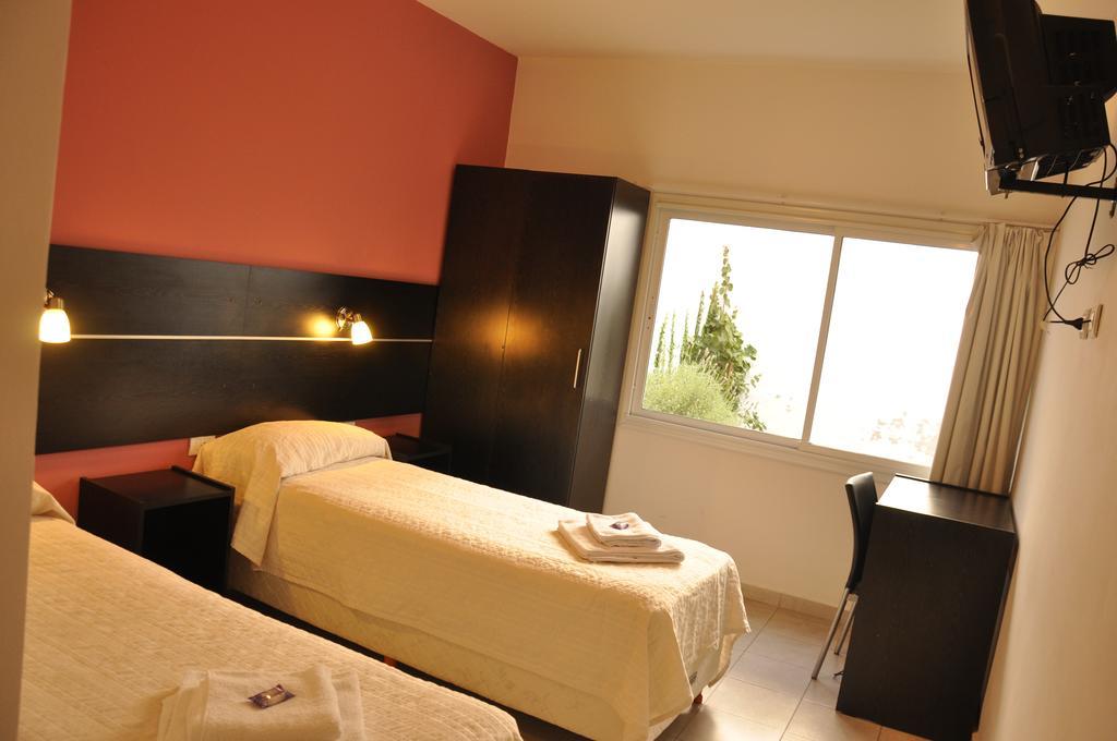 Hotel La Fontana Villa Dolores  Szoba fotó